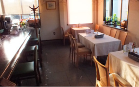 カウンターテーブルフロアー